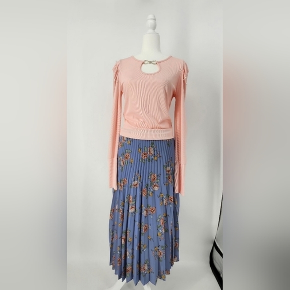 Max Studio Dresses & Skirts - WOMEN Floral Chic Pleated Flowy Midi Skirt Max Studio